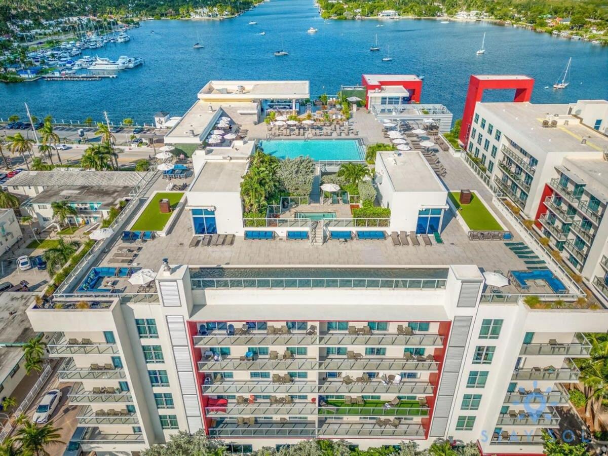 Apartment With Bay View Balcony - Pool - Up To 6 - Gym Hollywood Exterior photo