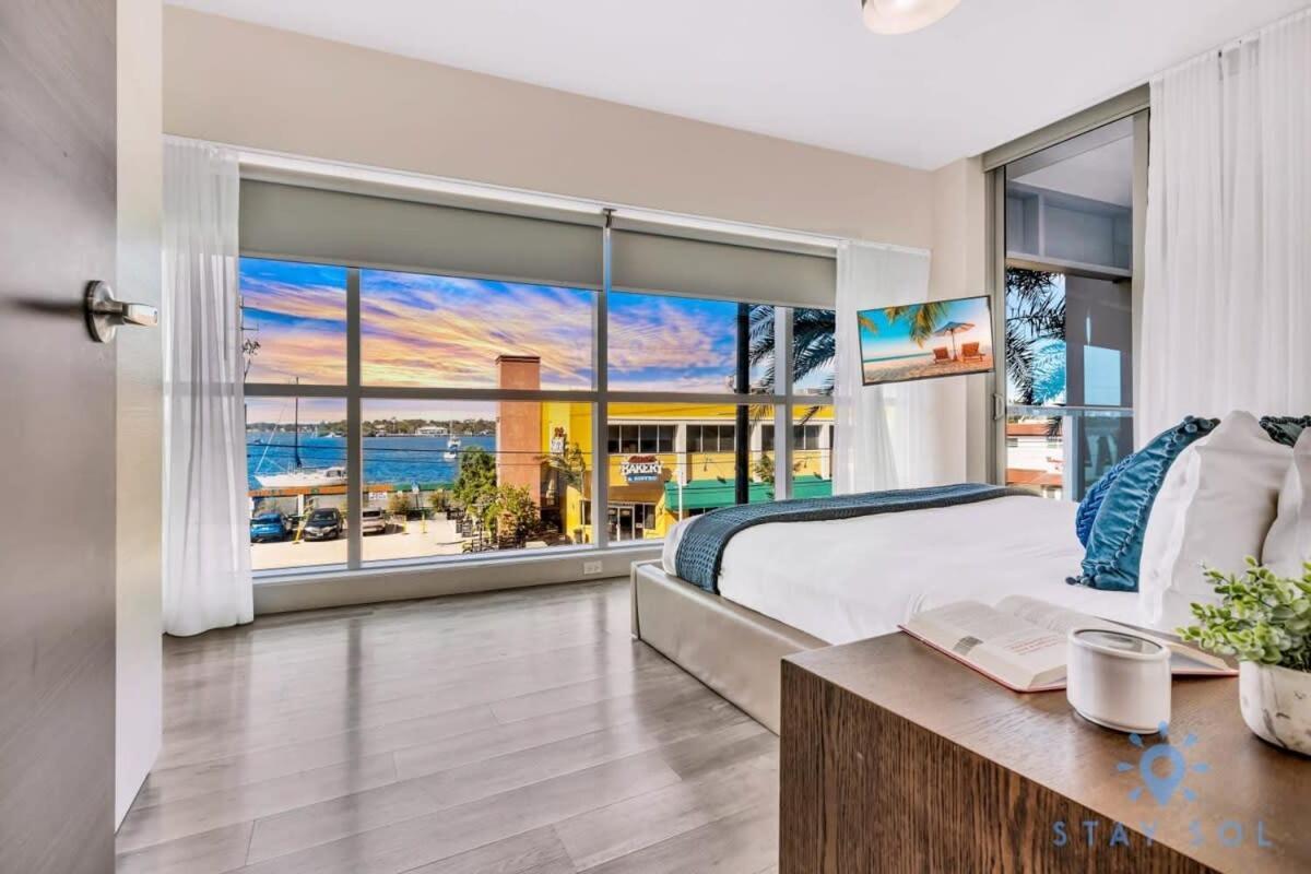 Apartment With Bay View Balcony - Pool - Up To 6 - Gym Hollywood Exterior photo